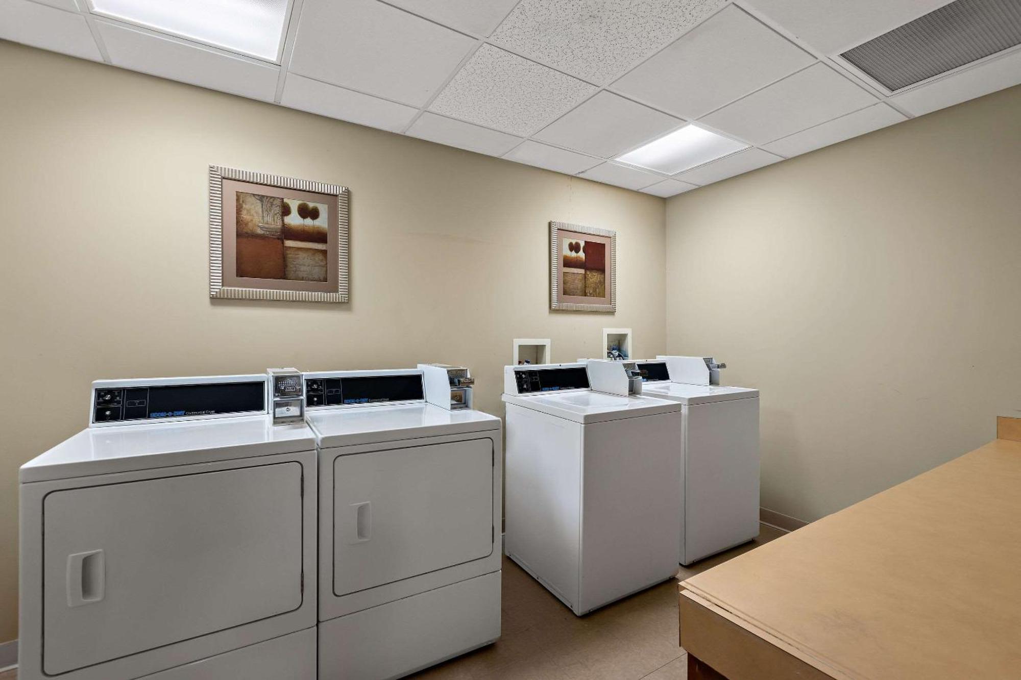 Comfort Inn Powell - Knoxville North Luaran gambar